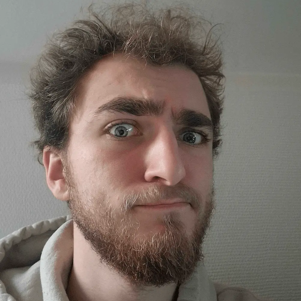 Photo de Gabriel vu de face